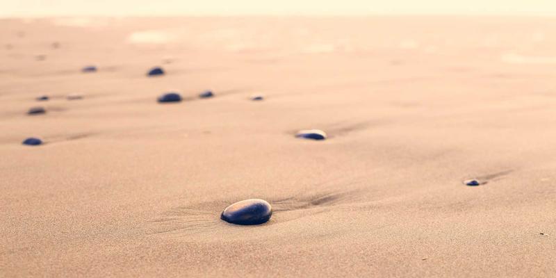 揭秘杭州中力叉车生产线：从研发到制造，如何构建卓越的搬运解决方案与质量控制体系