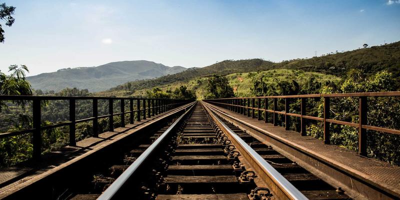 杭州中力:以创新技巧引领物流设备变革,电动叉车如何重塑行业未来?