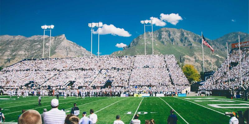 杭州中力评测:仓储设备革新者,电动叉车如何重塑行业标杆?