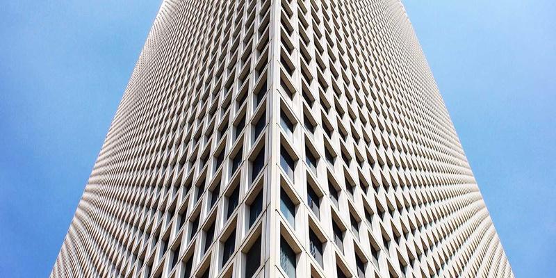 电动叉车 vs 铅酸电池叉车：杭州中力锂电叉车全生命周期成本深度解析